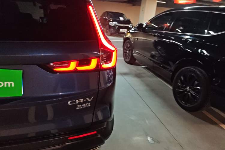 Used Honda CR-V 2023 240TURBO Two-Wheel Drive Smart Edition 5 Seats