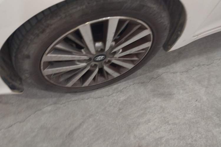 Used Hyundai Mistra 2017 1.8L Automatic Smart GLS China V Standard Left Front Wheel Hub