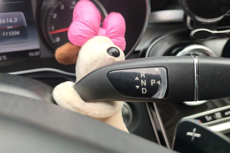 Used Mercedes-Benz C-Class 2017 C 200 L Sport Edition Gear Lever