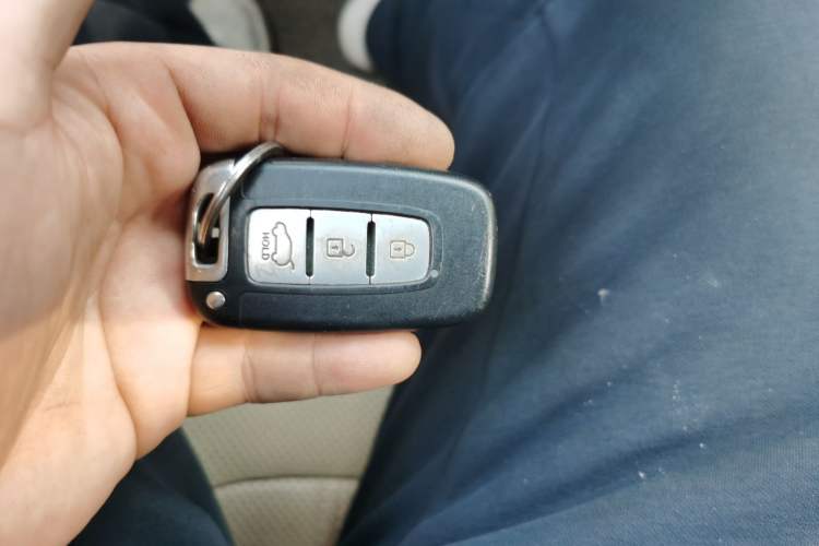 Used Hyundai ix35 2012 2.0L Automatic Two-Wheel Drive Elite Edition GLS Vehicle Key