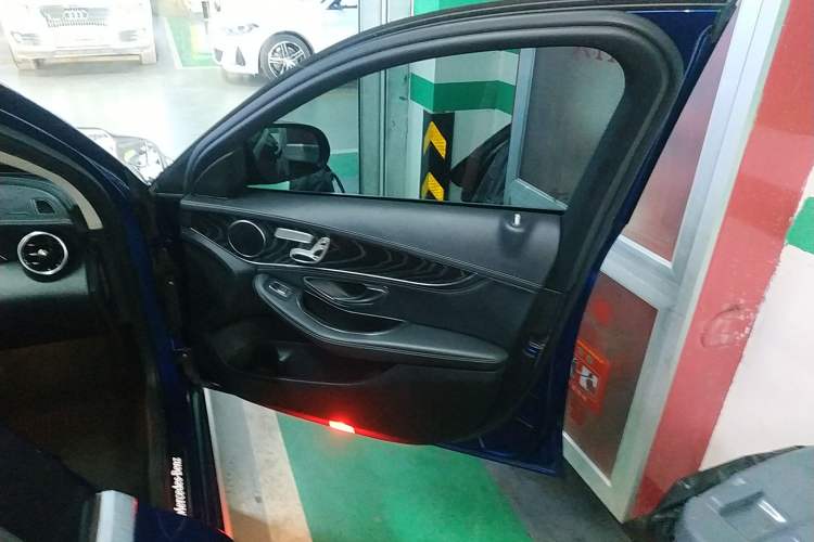 Used Mercedes-Benz C-Class 2016 C 200 L Sport Edition
