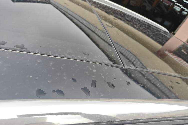 Used Lincoln MKC 2017 2.0T Two-Wheel Drive Deluxe Edition Roof