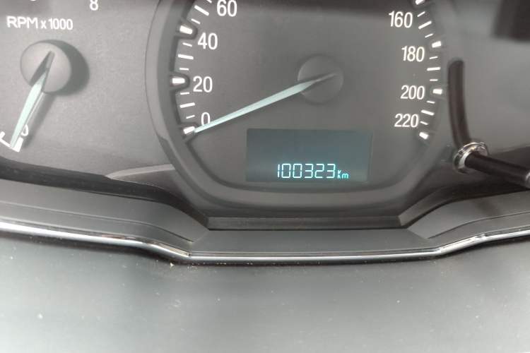 Used Ford Escort 2015 1.5L Automatic Fashion Model
