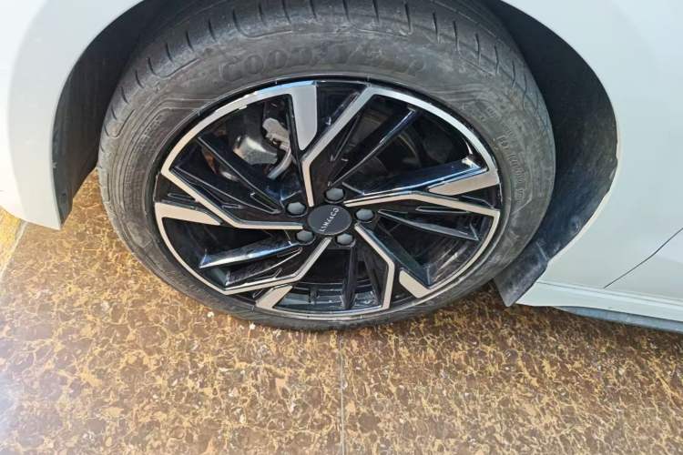 Used Lynk & Co 03 2023 1.5TD DCT JingPro
