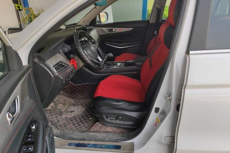Used CHANGAN CS75 2018 280T Automatic Smart Edition China V-standard Left Front Seat