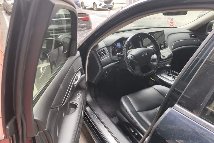 Used Infiniti Q70 2017 Q70L 2.5L Elite Edition