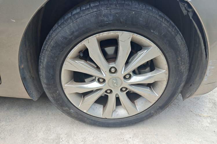 Used Hyundai Elantra (5th Generation / Langdong) 2016 1.6L Automatic Prestige Model Right Front Wheel Hub