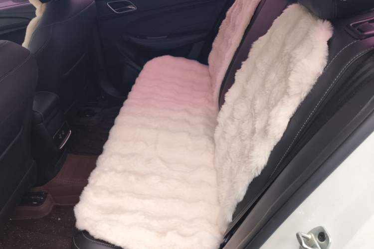 Used Roewe i5 2019 1.5L Automatic 4G Connected Linghao Flagship Edition