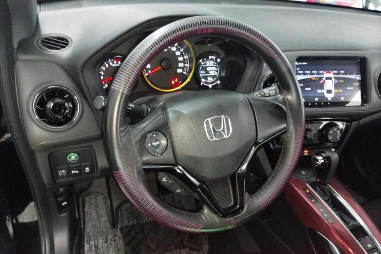 Used Honda XR-V 2017 1.8L EXi CVT Comfort Version
