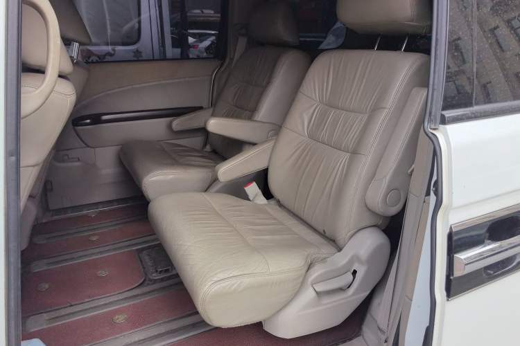 Used Honda Elysion 2012 2.4L VTi-S Prestige Edition
