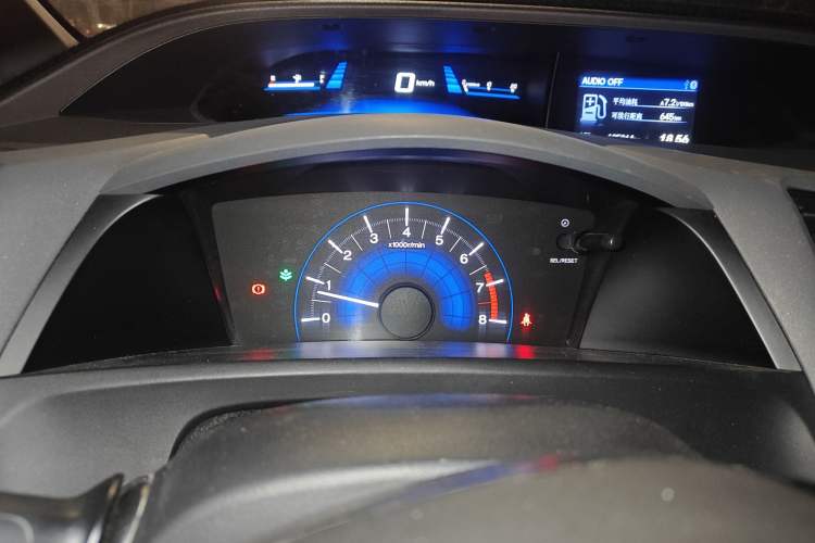 Used Honda Civic 2013 10th Anniversary Edition 1.8L Manual Comfort Version