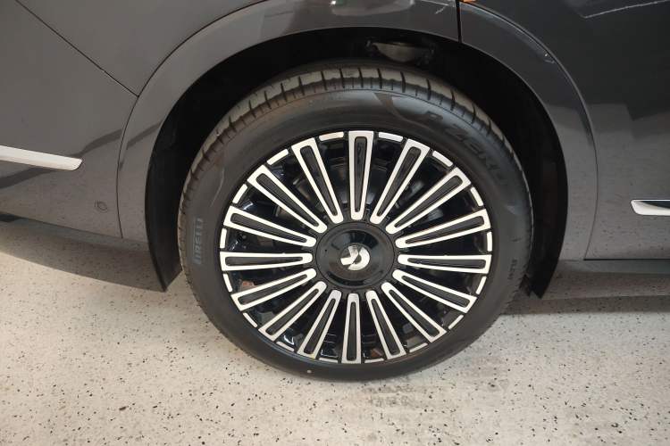 Used Nio ES8 2026 Model 6-seat Executive Luxury Edition Right Rear Wheel Hub
