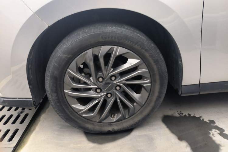 Used SAIC MAXUS G50 2019 1.5T Automatic Luxury Edition China VI Standard
