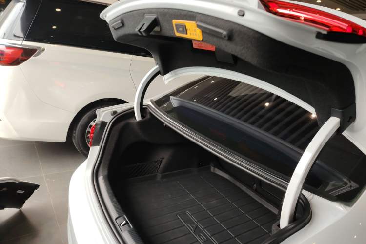 Used Audi A3 2018 30th Anniversary Edition Limousine 35 TFSI Style Model Trunk