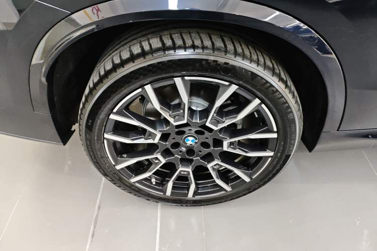 Used BMW X5 2023 xDrive 40Li M Sport Night Edition Package