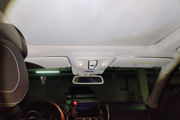 Used Mercedes-Benz GLE 2015 GLE 400 4MATIC Headliner