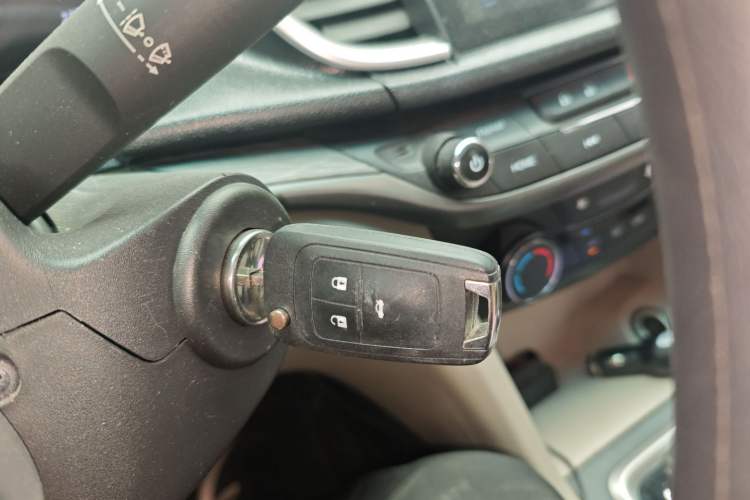 Used Buick GT 2016 15N Automatic Elite Edition Vehicle Key