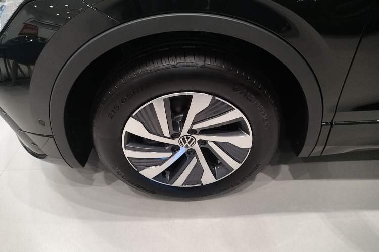 Used Volkswagen Tiguan L New Energy 2023 430 PHEV Plug-in Hybrid Prestige Edition
