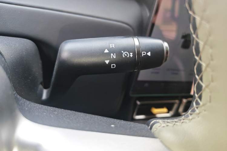 Used iCAR V23 2025 501 Four-Wheel Drive Advanced Version Gear Lever