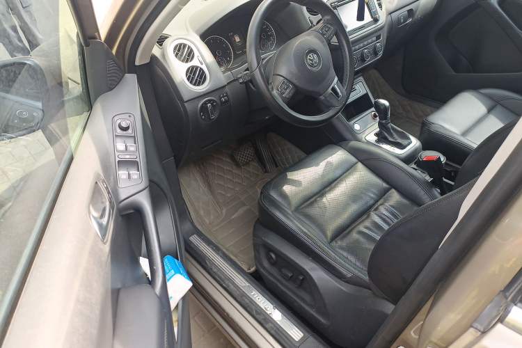 Used Volkswagen Tiguan 2015 1.8TSI Automatic Two-Wheel Drive Luxury Model
