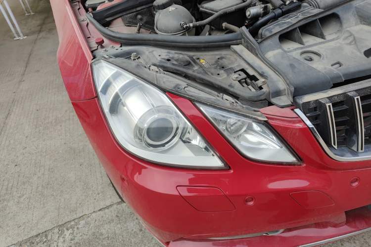 Used Mercedes-Benz E-Class 2011 E 260 CGI Coupe
