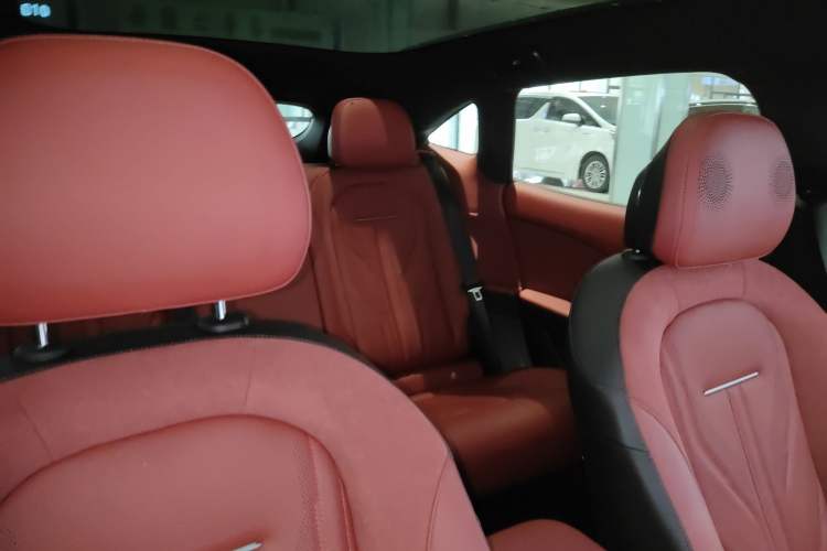 Used Zeekr 007GT 2025 Rear-Drive Intelligent Driving Version 75 kWh Headliner