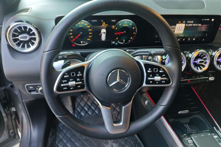 Used Mercedes-Benz GLB 2020 Facelift GLB 200 Fashion Edition