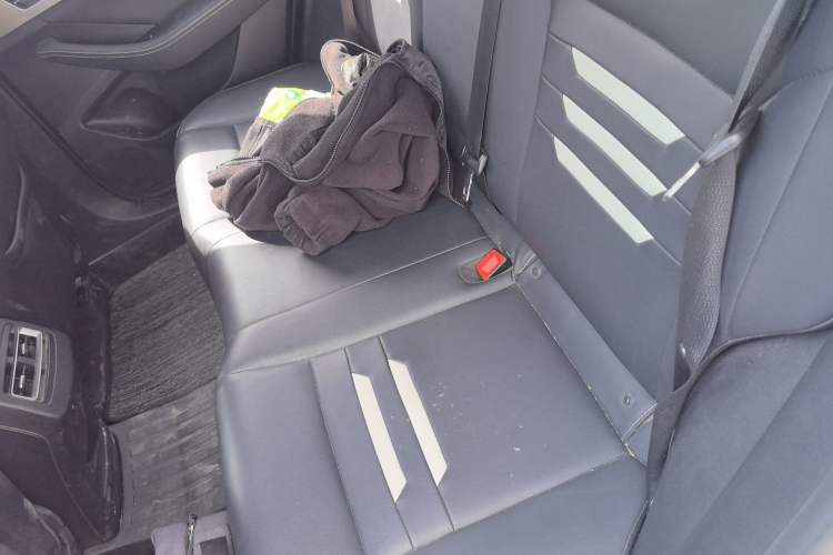 Used BYD Qin Pro 2019 Super Edition 1.5TI Automatic Smart Connect Flagship Model China V Standard