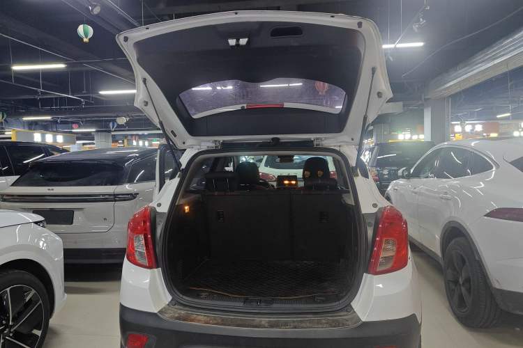 Used Buick Encore 2014 1.4T Manual Two-Wheel Drive Urban Advanced Model
