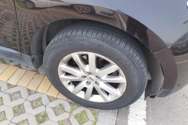 Used Ford Edge 2012 2.0T Zunrui Trim Right Front Wheel Hub