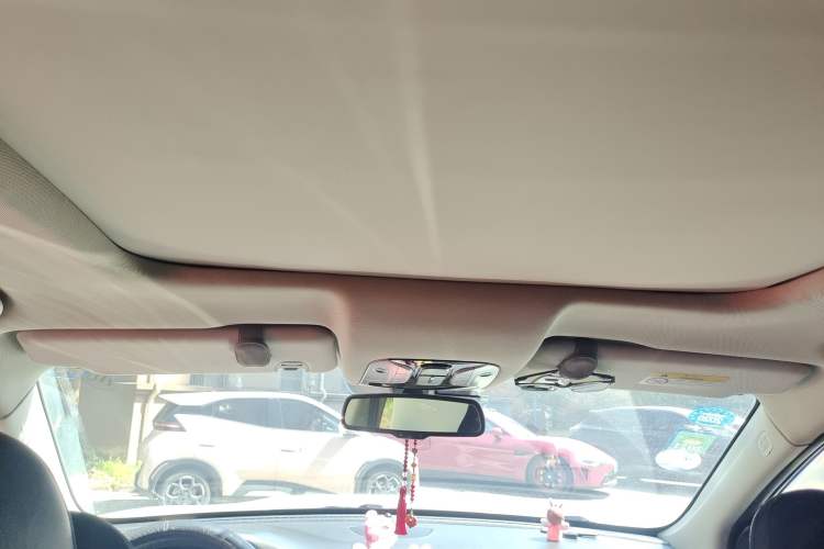 Used GAC Trumpchi GS8 2017 320T Two-Wheel Drive Luxury Smart Connectivity Version (7 Seats)
