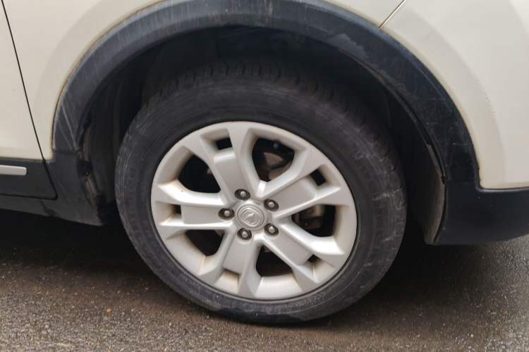 Used CHANGAN CS15 2016 1.5L Manual Luxury Edition
