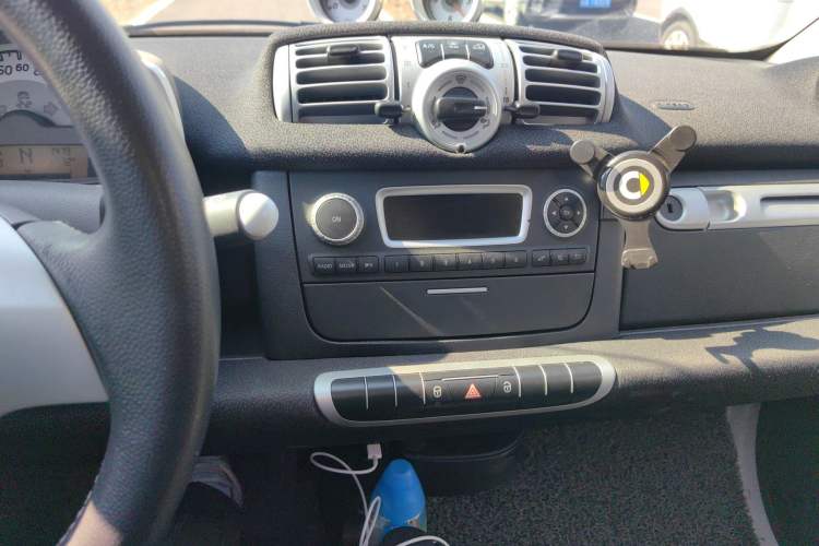 Used smart fortwo 2013 1.0 MHD Hardtop Ice Edition Special Version
