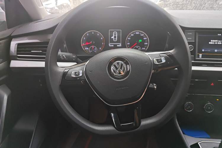 Used Volkswagen Lavida 2018 280TSI DSG Comfort Edition China V Standard Steering Wheel