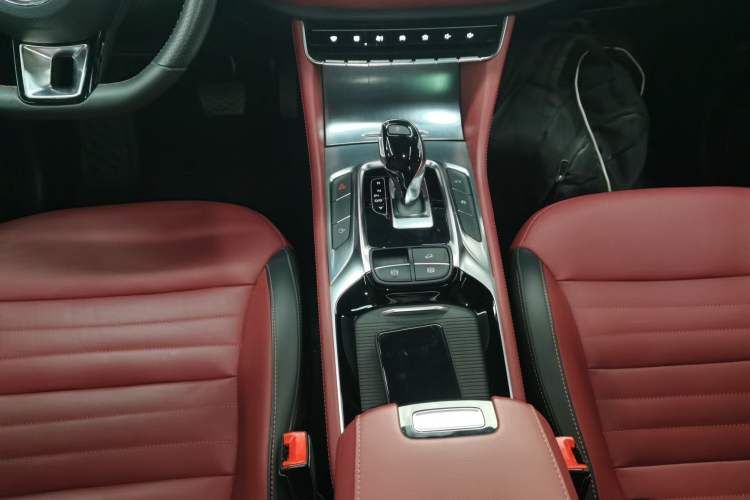 Used MG HS 2019 30T Automatic 2WD Trophy Enhanced Version China VI Standard
