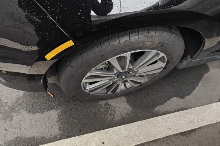 Used Ford Edge 2022 PLUS EcoBoost 245 Four-Wheel Drive Platinum Edition 7-Seater
