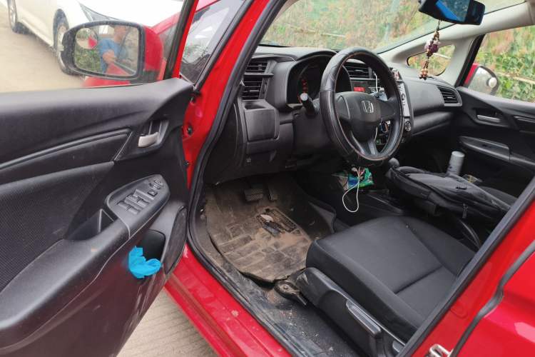 Used Honda Fit 2016 1.5L LX CVT Comfort Model
