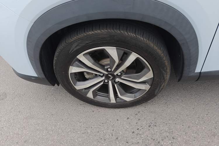 Used Wuling Asta 2022 2.0L DHT Electric-Speed Version