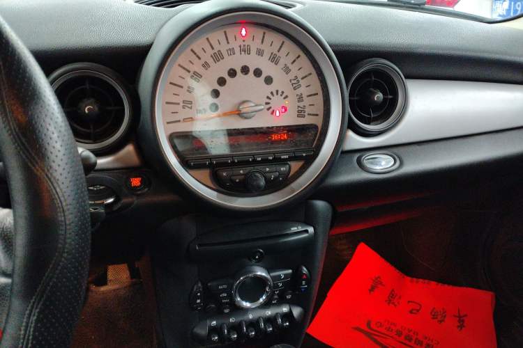 Used MINI MINI 2013 1.6L ONE Limited Edition Second Version