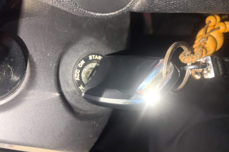 Used JAC Refine S2 2017 1.5L CVT Luxury Smart Model
