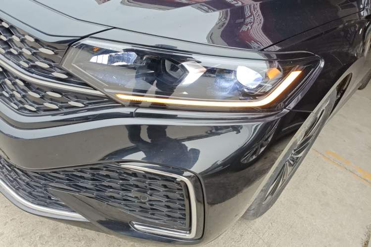 Used Volkswagen Passat 2023 330TSI Starry Elite Edition
