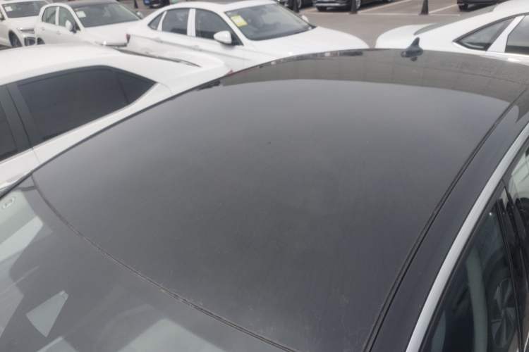 Used Volkswagen ID.7 VIZZION 2024 PRO Model Roof