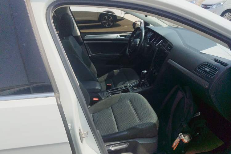 Used Volkswagen Golf 2020 Zhiai Edition 280TSI DSG Comfort Model
