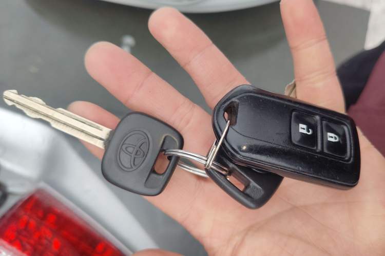Used Toyota Vios 2014 1.3L Manual Xiang Edition Vehicle Key