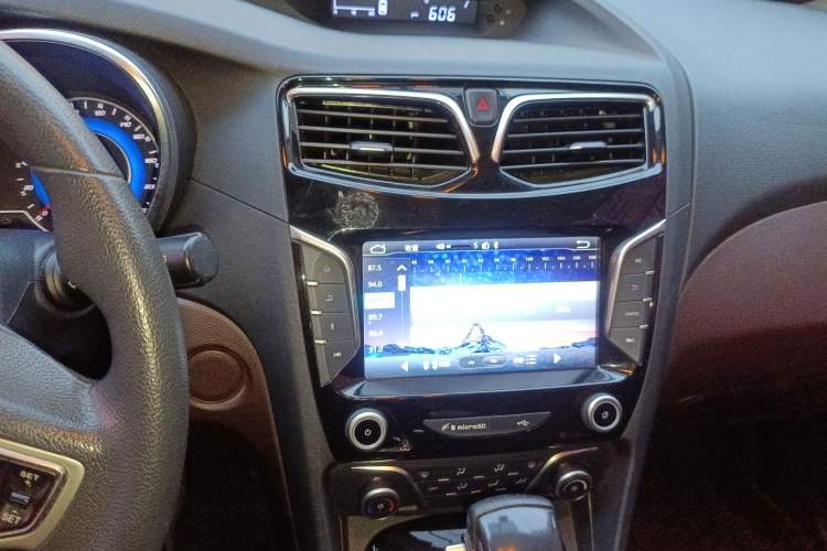 Used Haima V70 2016 1.5T Automatic "Comfort & Enjoyment" 6-Seater
