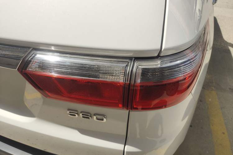 Used Dongfeng Fengon S560 2018 1.8L Manual Urban Model 5 Seats Right Rear Taillight