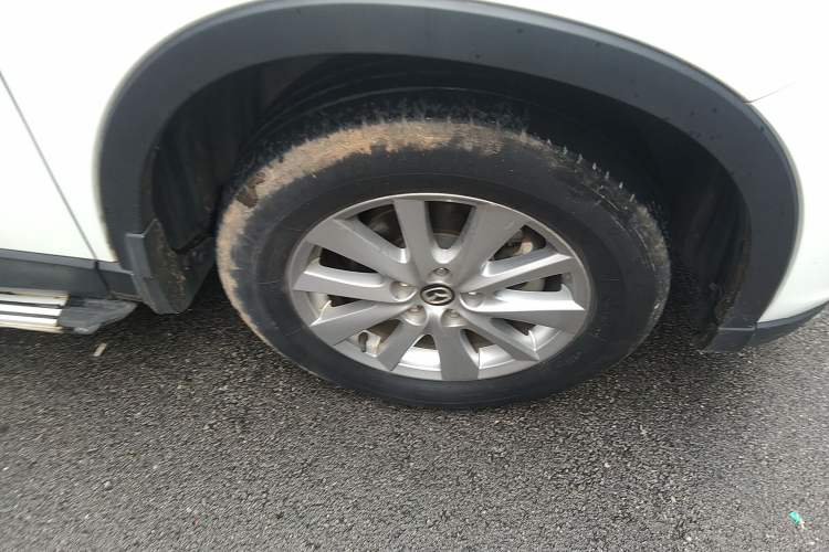 Used Mazda CX-5 2015 2.0L Automatic Two-Wheel Drive Urban Version Right Front Wheel Hub