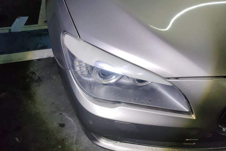 Used BMW 7 Series 2011 730Li Elegant Model Right Front Headlight