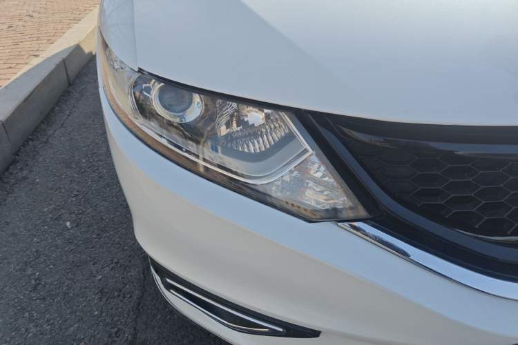 Used Honda Jade 2014 1.8L Automatic Comfort Elite Version 5 Seats
