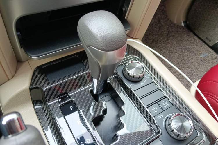 Used Toyota Land Cruiser  Gear Lever